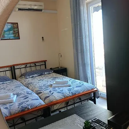 Gostinjska kuća Ivan *
